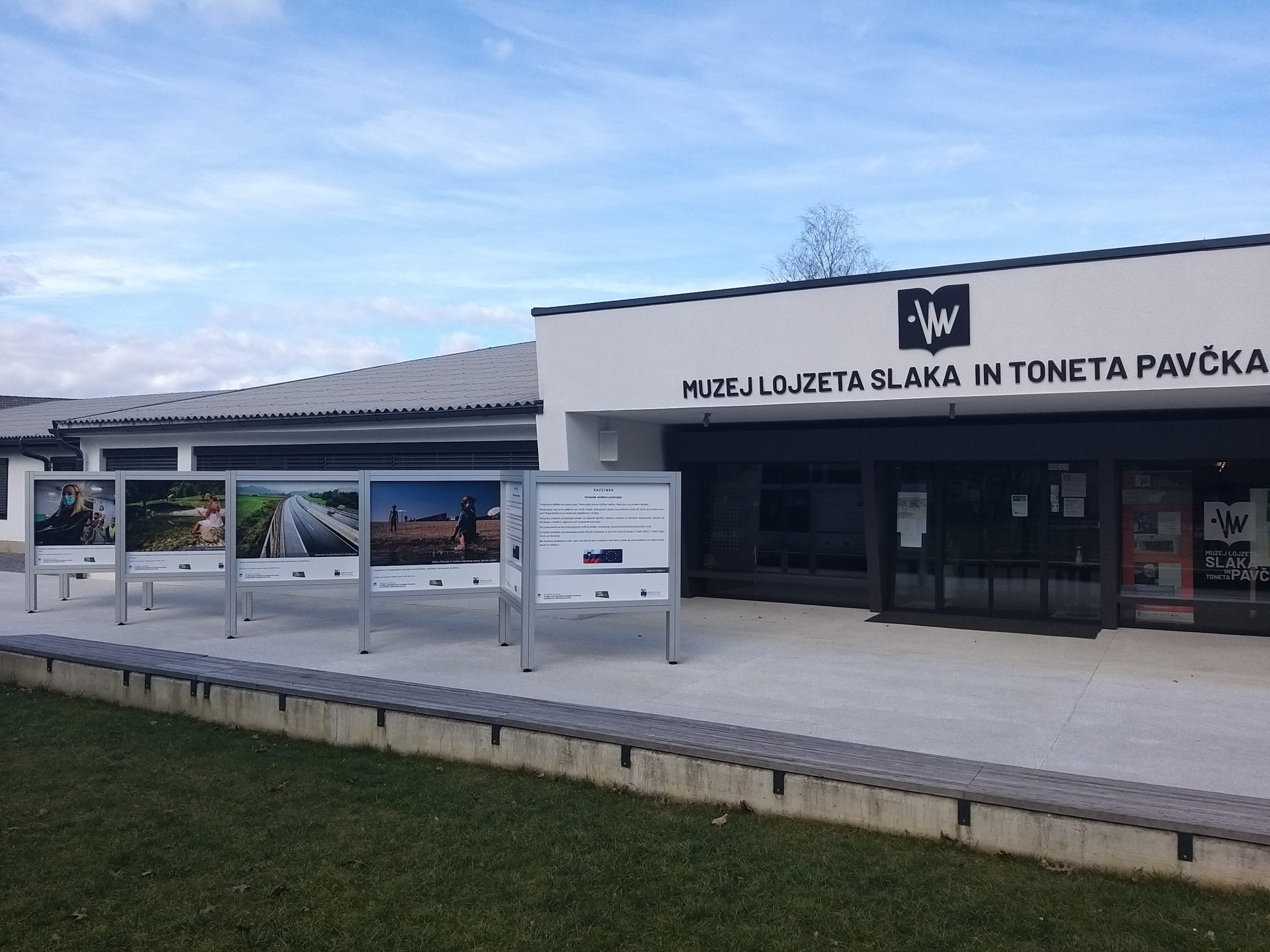 Read more about the article Vabilo na spomladansko ekskurzijo Po Dolenjskih gričih