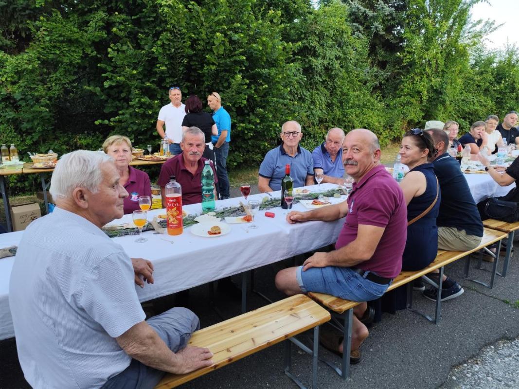 Srečanje pri Kalinu (2)